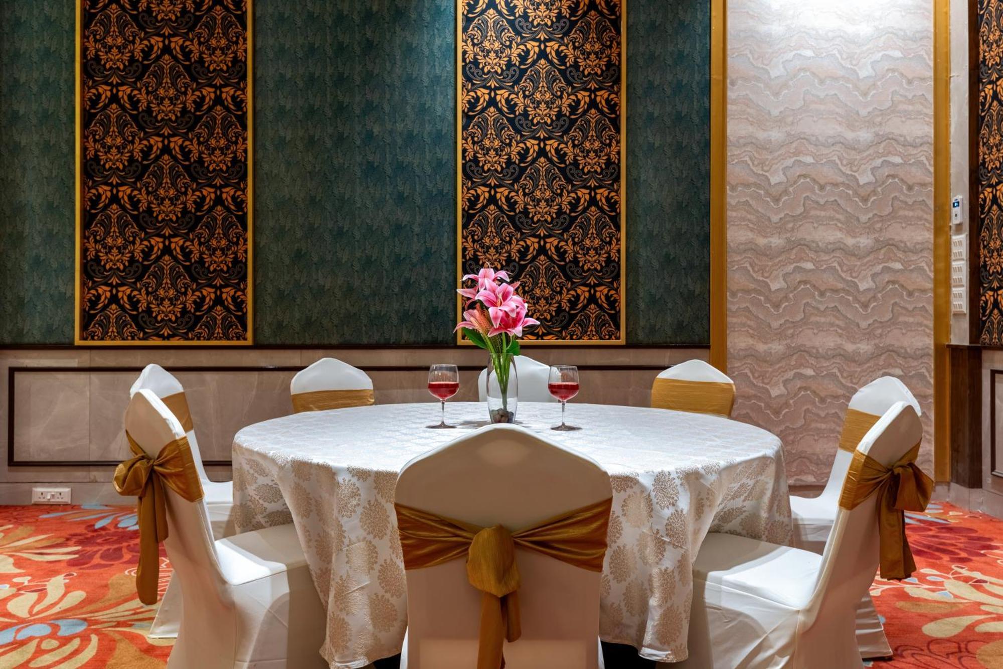 Sayaji Resorts & Spa אודייפור מראה חיצוני תמונה