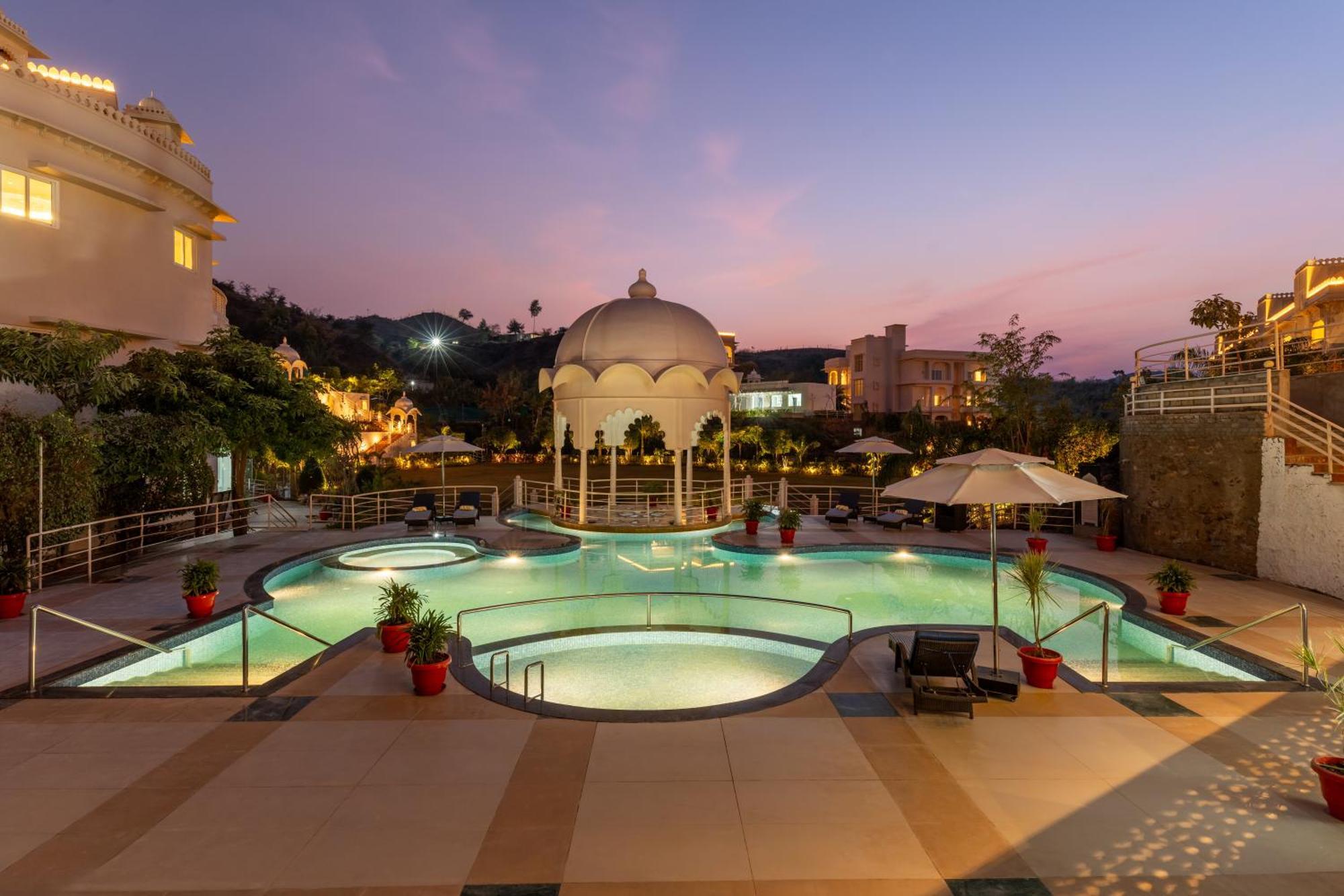 Sayaji Resorts & Spa אודייפור מראה חיצוני תמונה