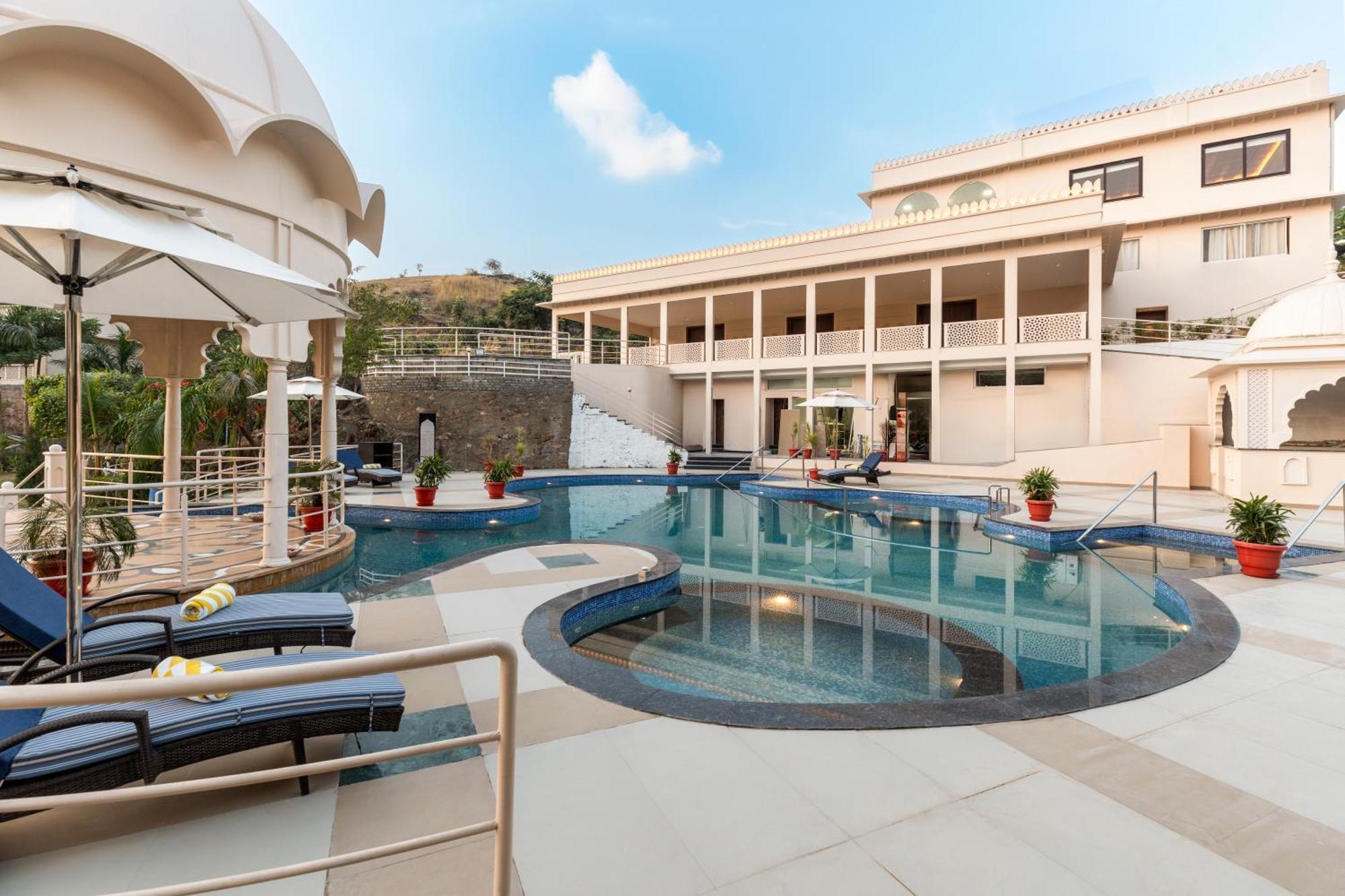 Sayaji Resorts & Spa אודייפור מראה חיצוני תמונה